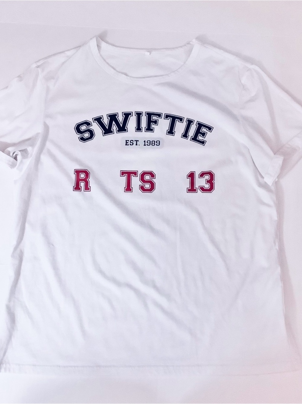 Taylor Swift T-Shirt & NBA Shorts. Size XL-XXL - Picture 5 of 7